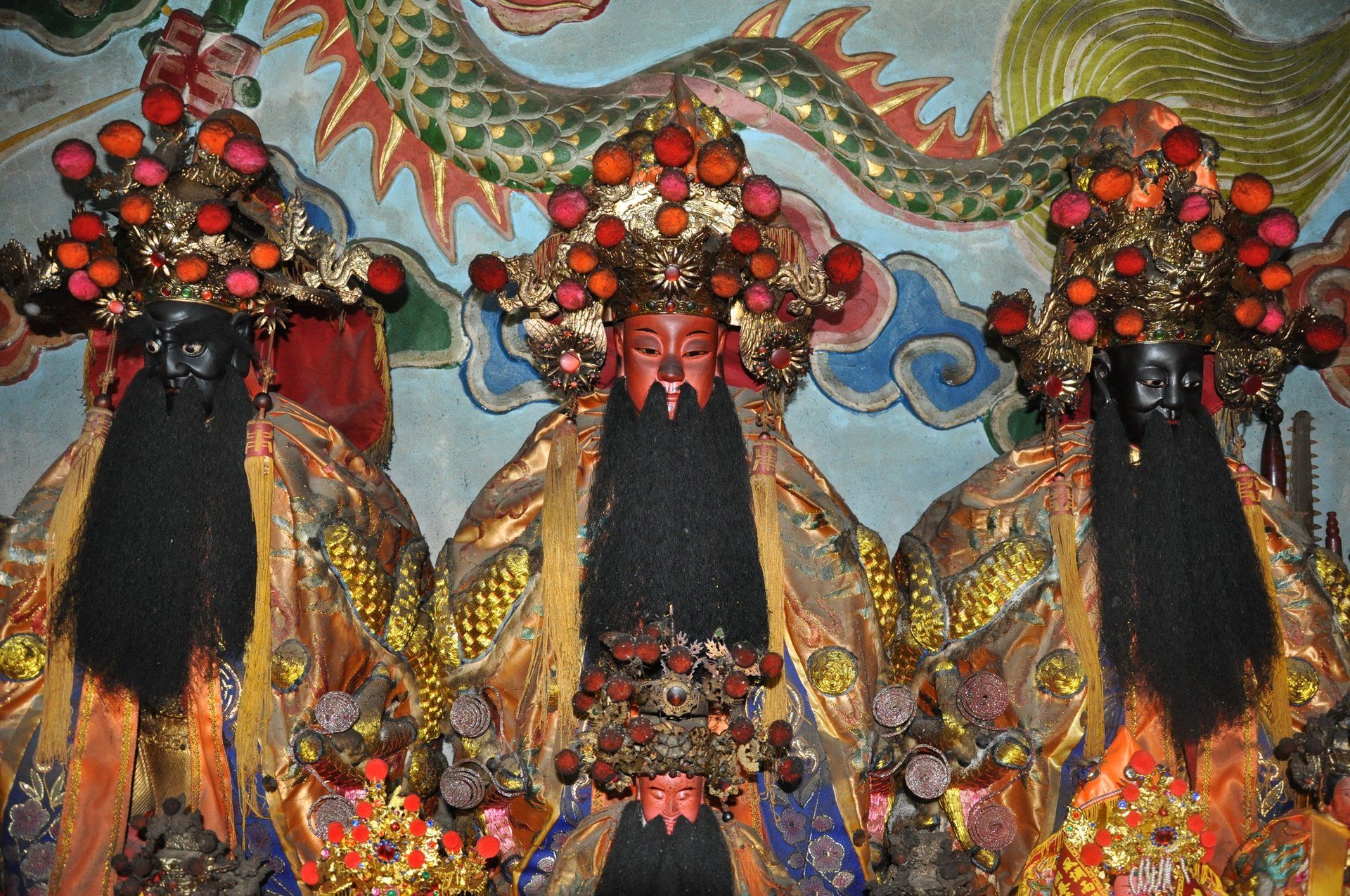 池府千歲(左) 池府千歲(左)