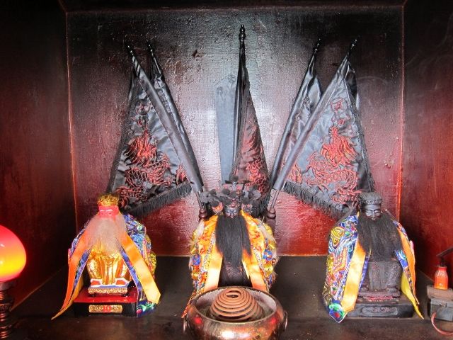 右廟祀奉:南營將軍、武財神 (2) 右廟祀奉:南營將軍、武財神 (2)