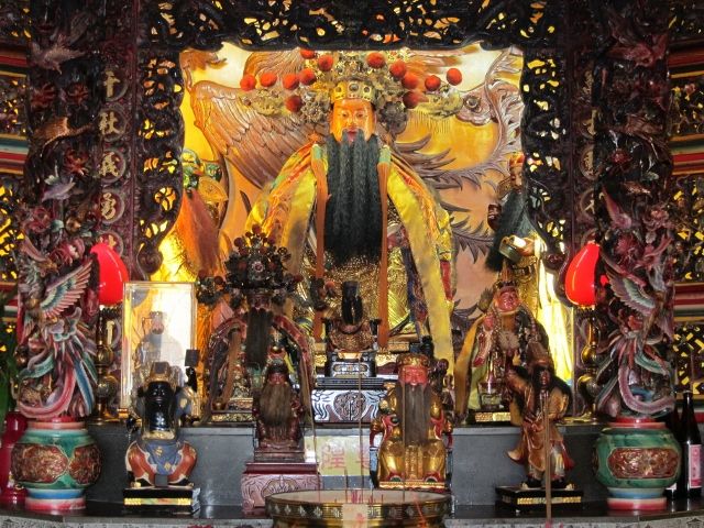 妙化堂正殿右龕祀城隍尊神 妙化堂正殿右龕祀城隍尊神