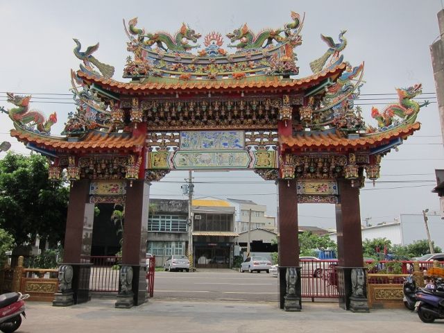牌樓 (1) 牌樓 (1)