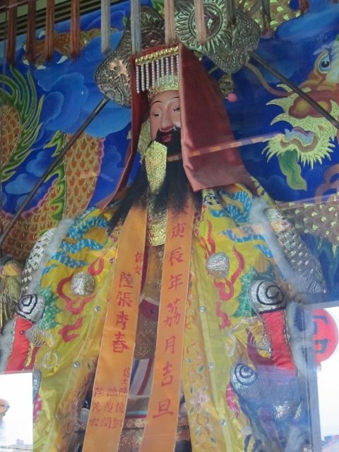 三樓正殿中龕主祀:玉皇大帝 三樓正殿中龕主祀:玉皇大帝