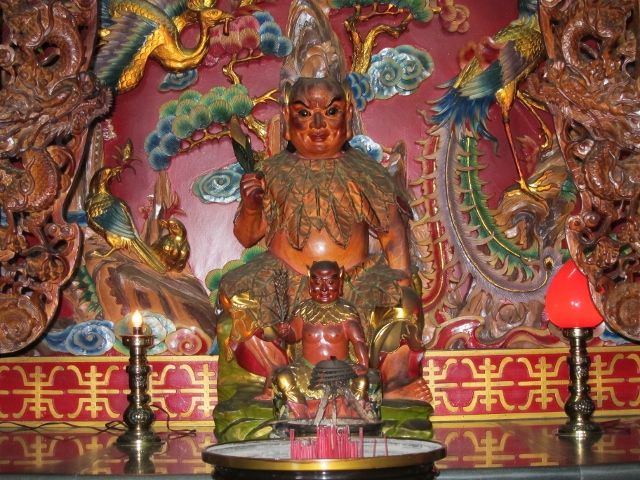 二樓左二龕祀神農先帝 二樓左二龕祀神農先帝