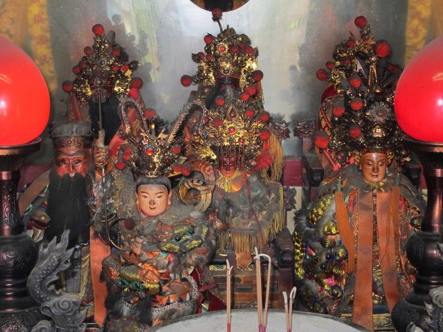 正殿配祀神明 (2) 正殿配祀神明 (2)|許淑惠|2012/7/11|