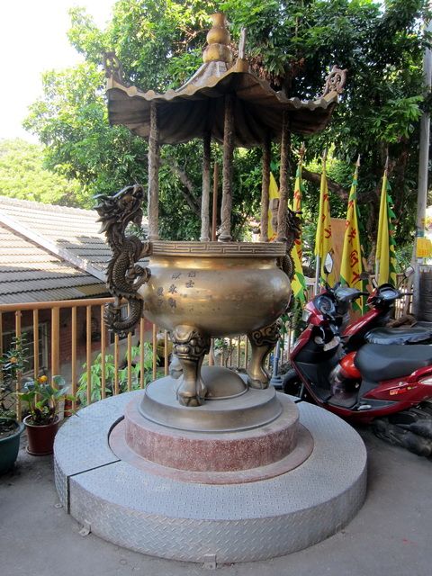 代明府周明堂 天公爐 代明府周明堂 天公爐