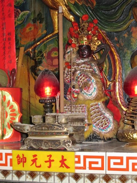 正殿右祀太子元帥 正殿右祀太子元帥