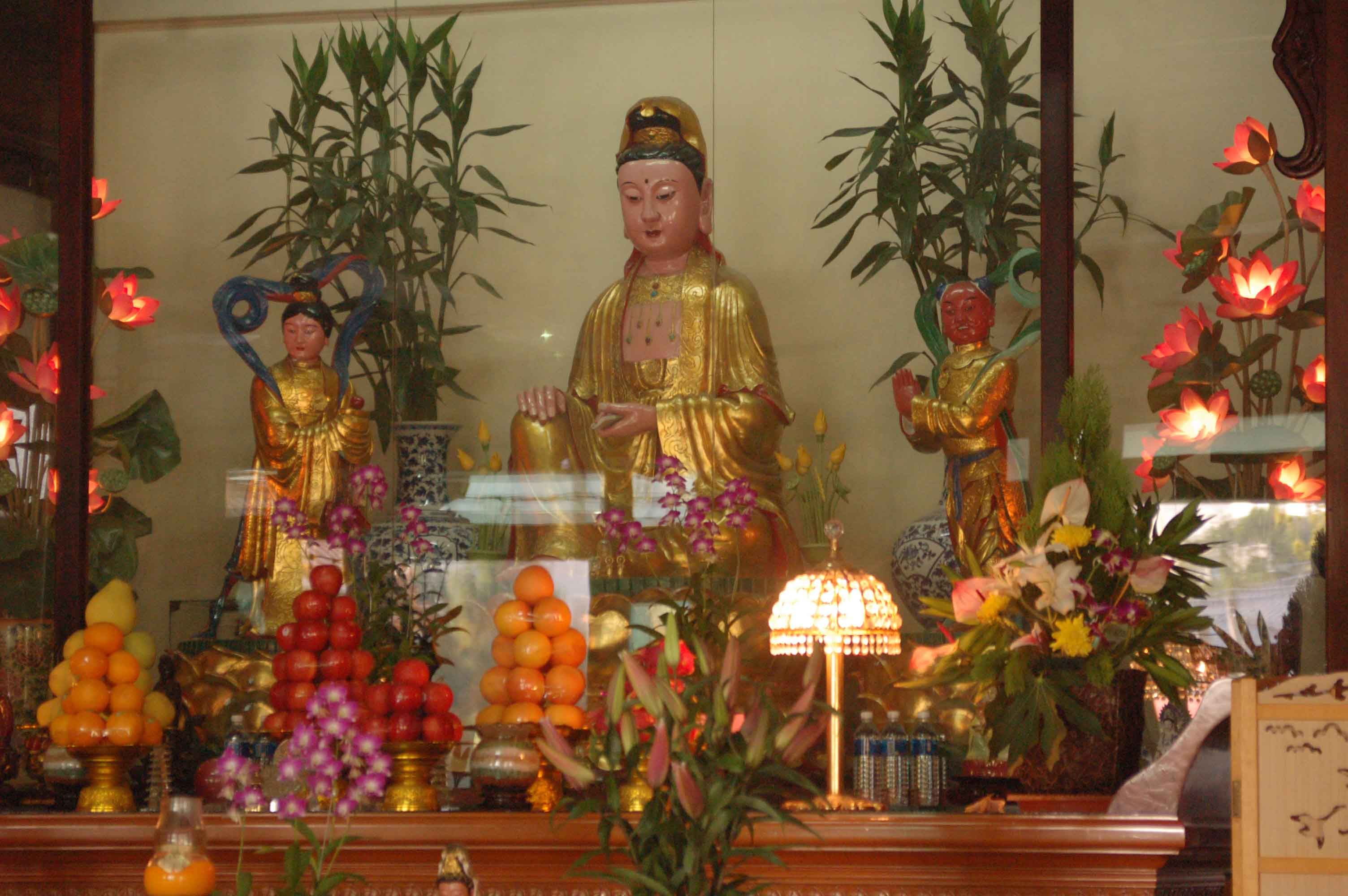 虎尾龍善寺主神觀音佛祖 虎尾龍善寺主神觀音佛祖