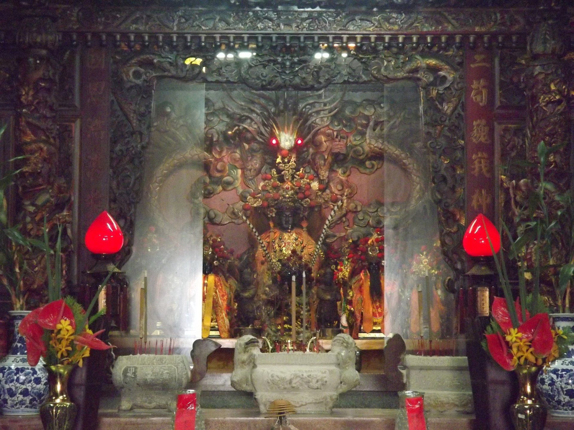 大殿神龕 大殿神龕