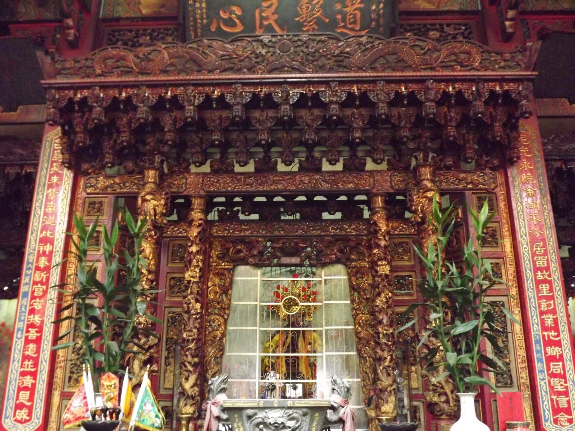 龍台宮主祀神明神龕 龍台宮主祀神明神龕