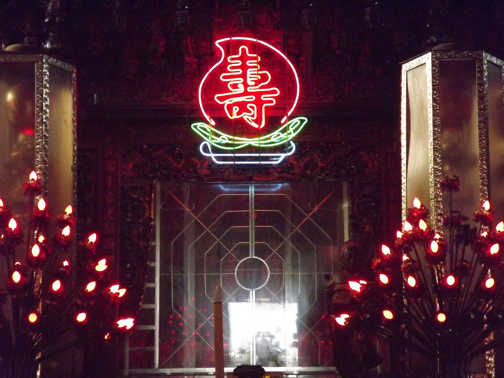 大殿神龕 大殿神龕